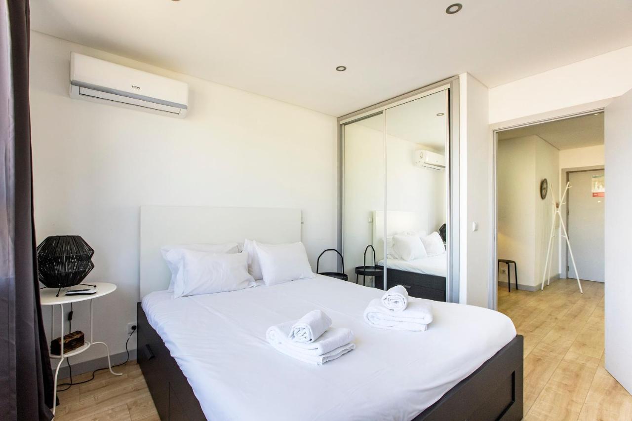 1br Flat In Trindade W/ Ac By Metro Station Porto
